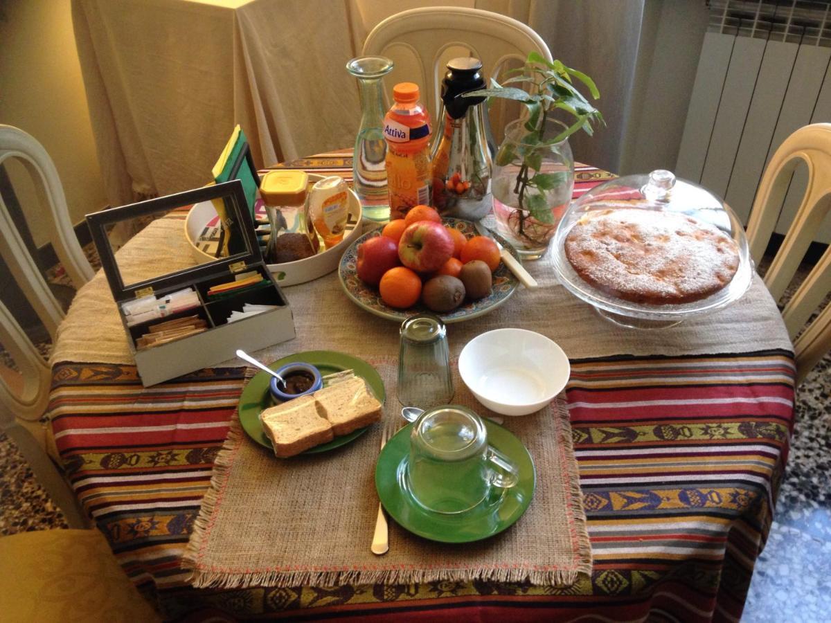 Lavagna Uno Bed & Breakfast Genoa